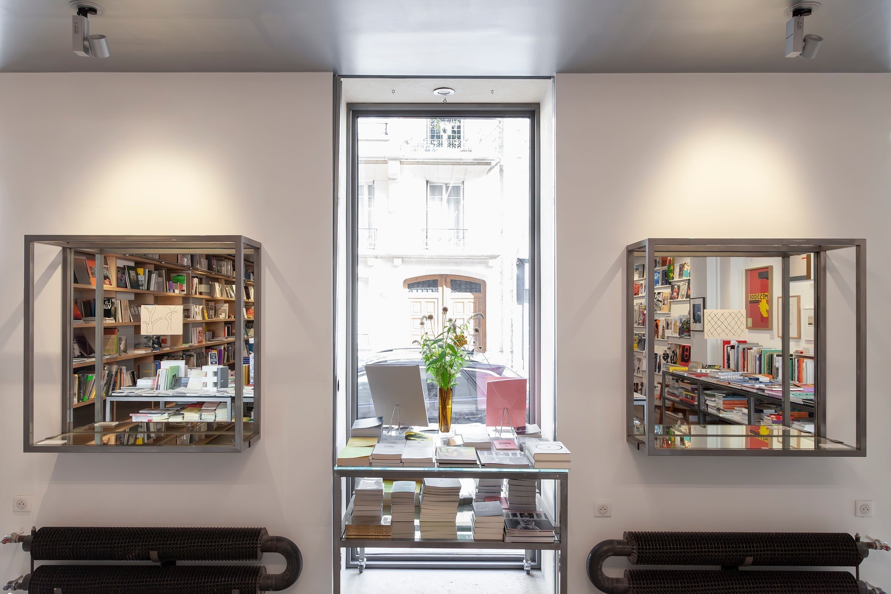 VITRINES <br>Masanao Hirayama - Drawings