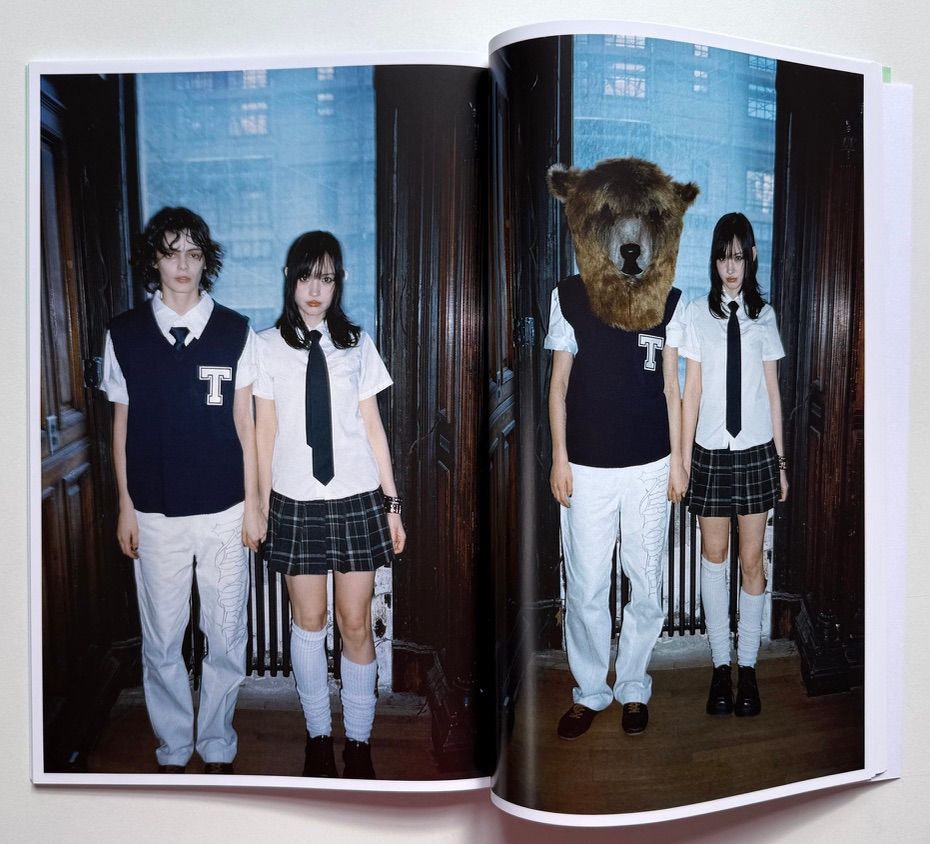 Anne Imhof's DOOM documented by Tess Petronio – Yvon Lambert Paris