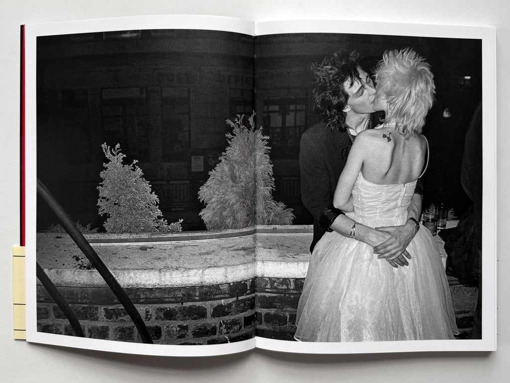 Derek Ridgers - Hello, I Love You