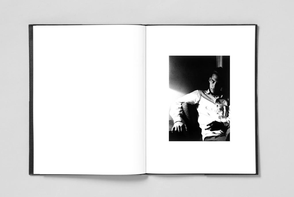アート・デザイン・音楽 Larry Clark Return Book アート・デザイン・音楽 Larry Clark Return Book Return | Larry Clark