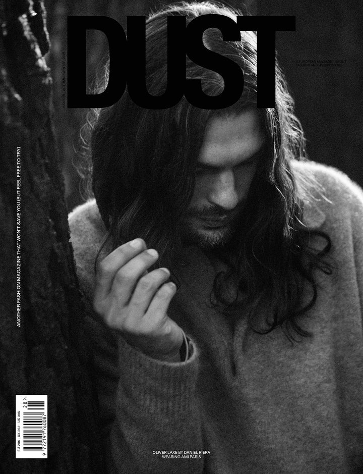 DUST - N°28