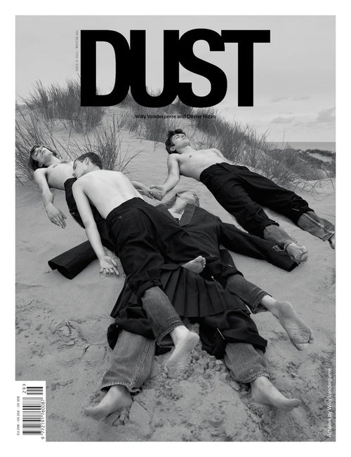 Magazine B Issue #54 : MAISON MARGIELA – Yvon Lambert Paris