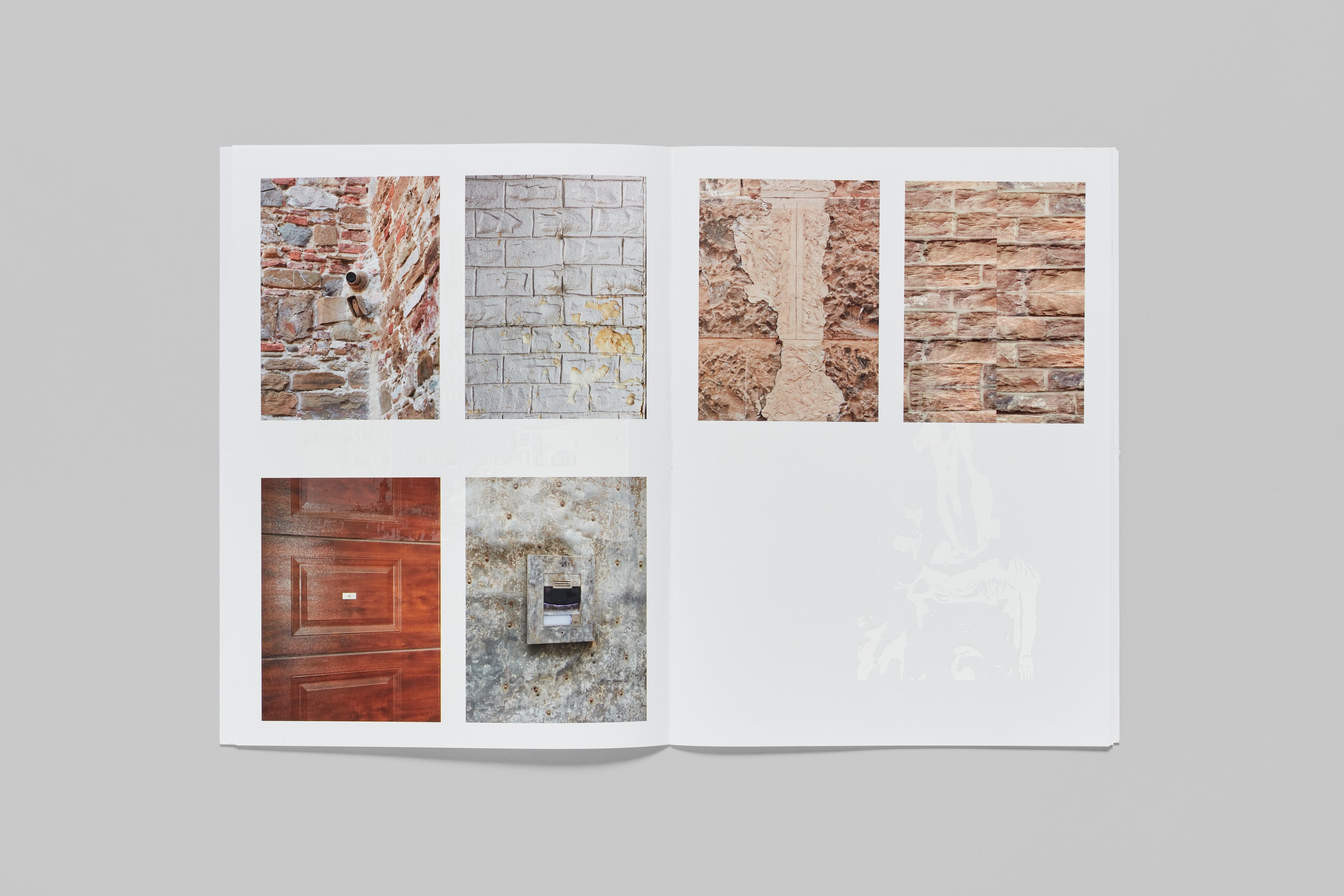Louis de Belle & Joris Kritis - Postcards from Florence