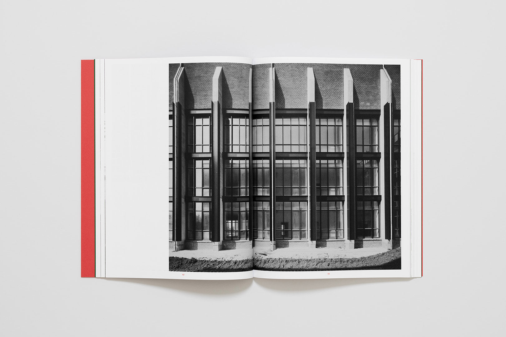 Gabriele Basilico - Gabriele Basilico fotografa Aldo Rossi