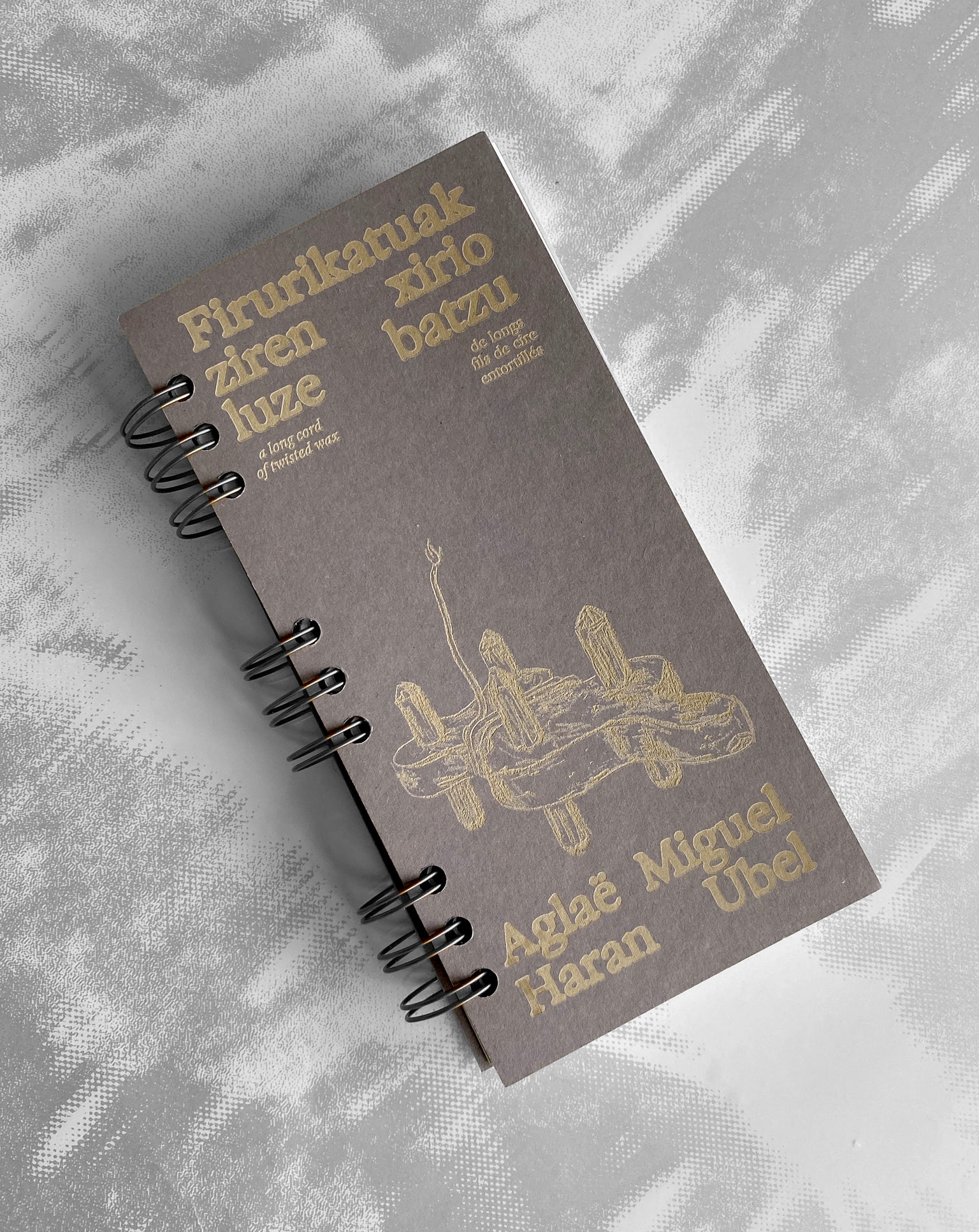 Haran Ubel x Aglaë Miguel - Firurikatuak ziren xirio luze batzu