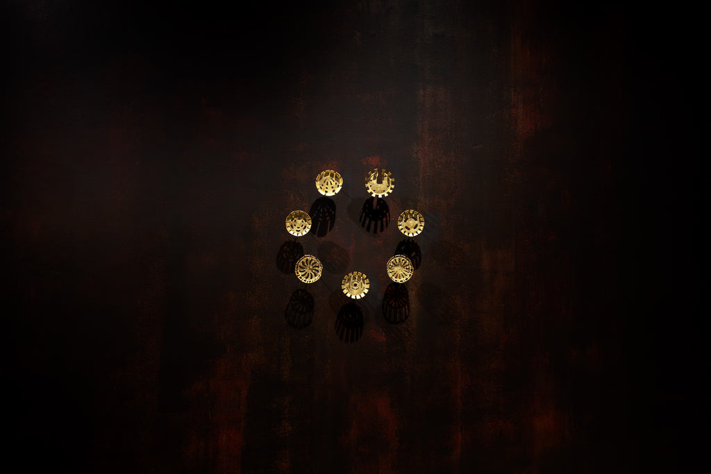 Luca Resta <br><em>GOLDEN GODS - Pickles circles</em>, 2024