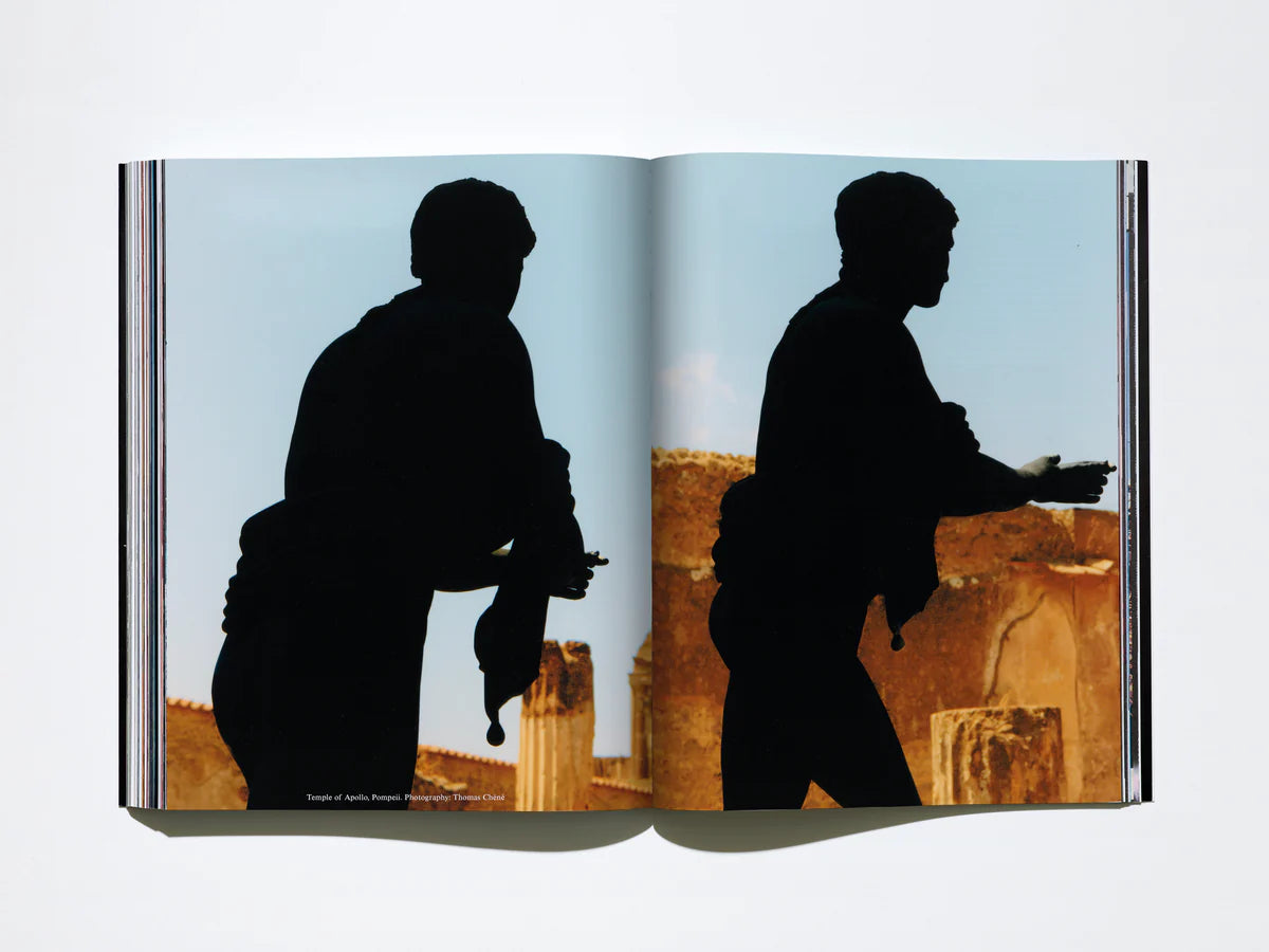 EPOCH - Issue 4 "POMPEII"