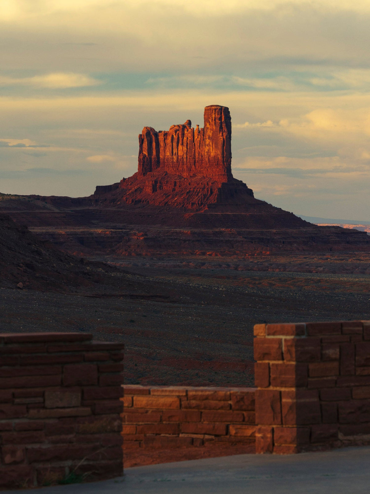 Romain Laprade - Parking à Monument Valley, Utah, 2024