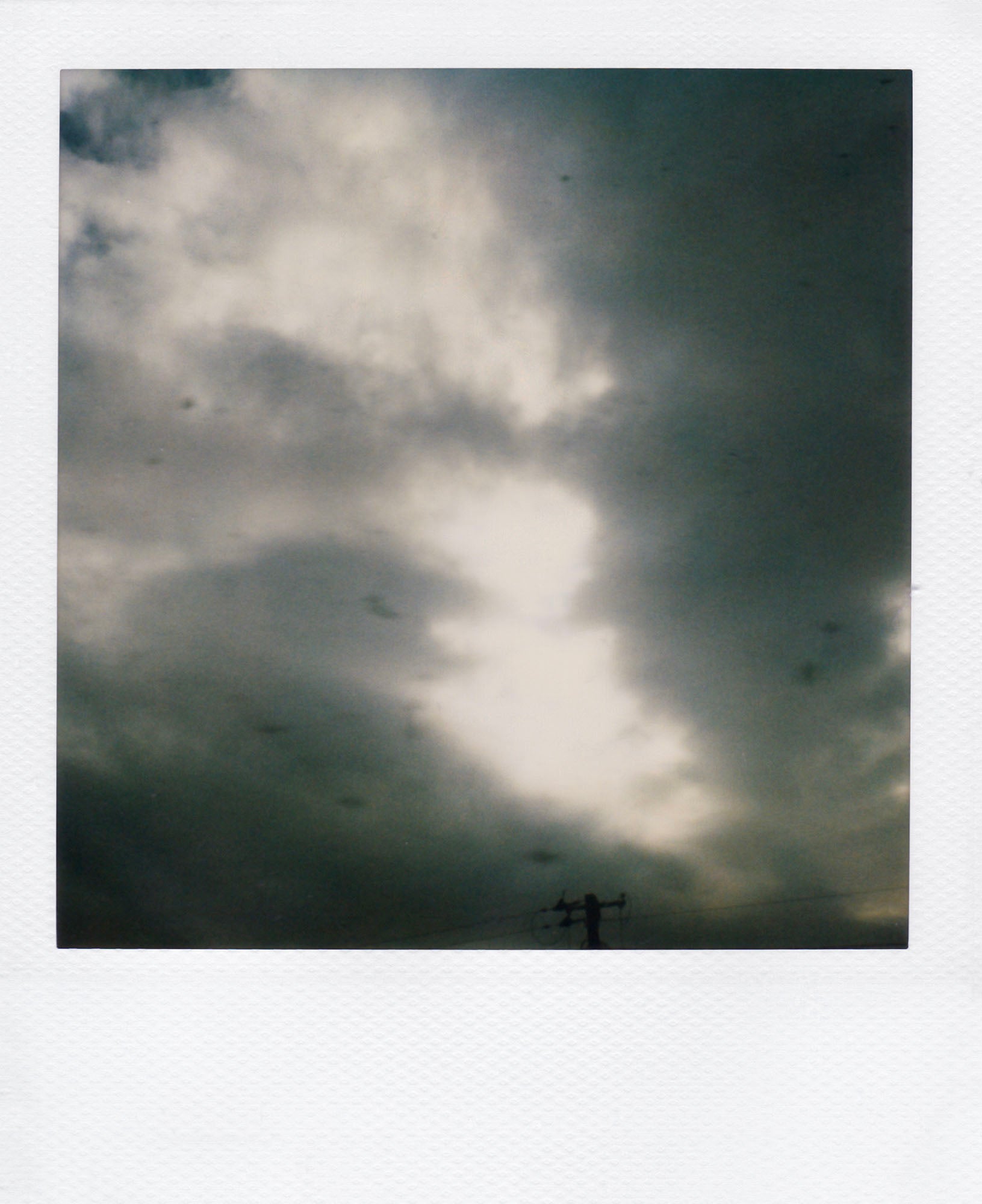 Nobuyoshi Araki <br><em>Sky</em>, 2006-2009