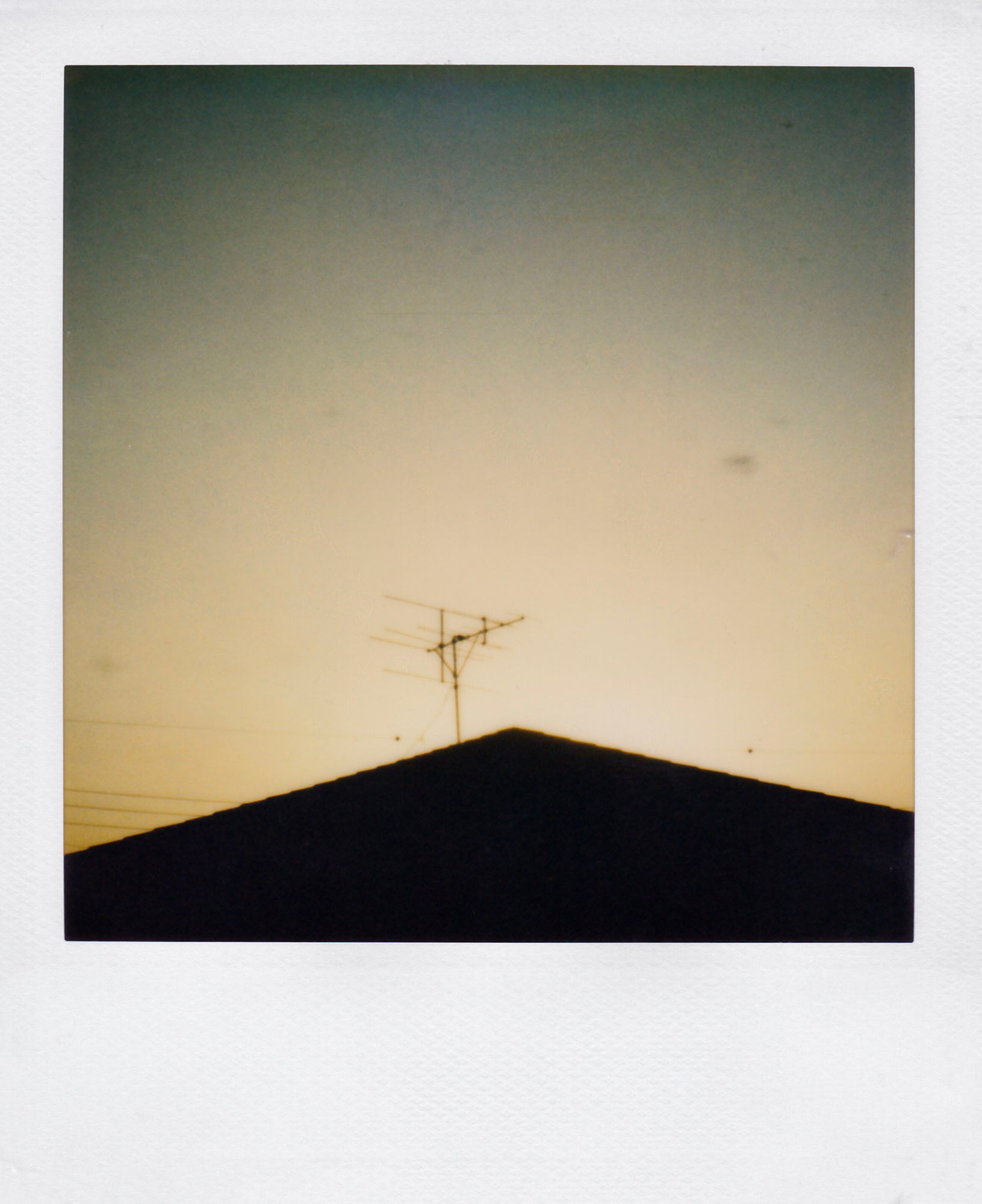 Nobuyoshi Araki <br><em>Sky</em>, 2006-2009