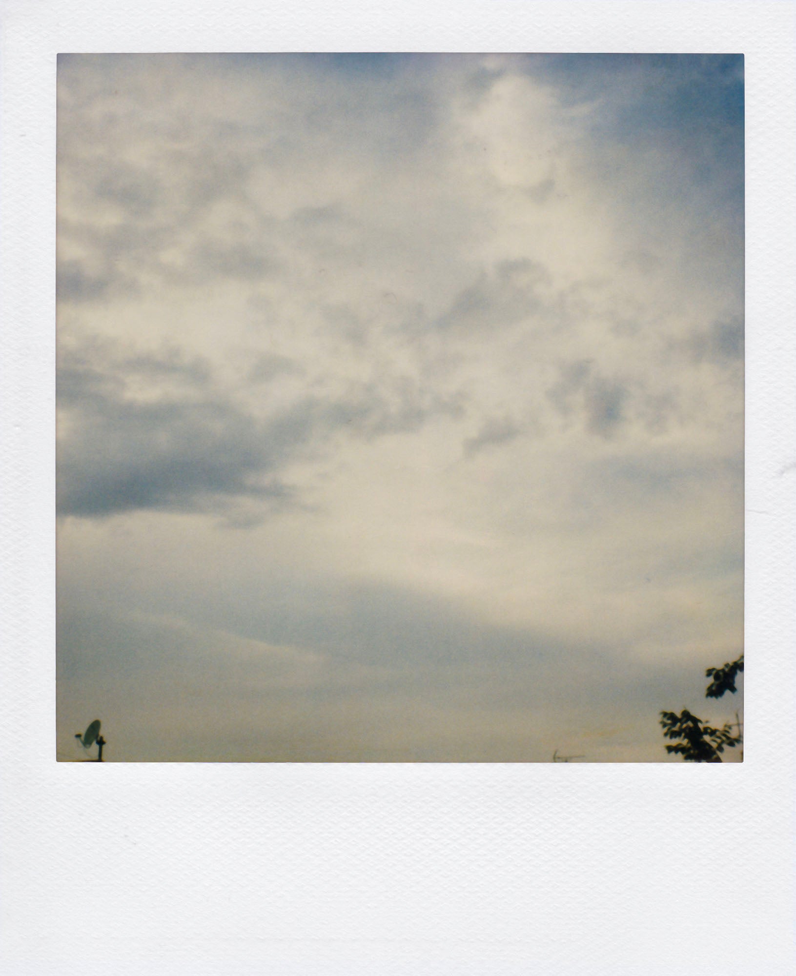 Nobuyoshi Araki <br><em>Sky</em>, 2006-2009