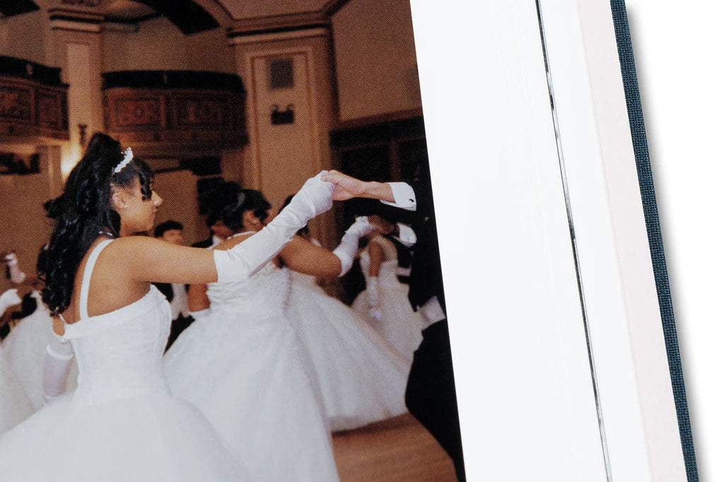 Miranda Barnes - Social Season