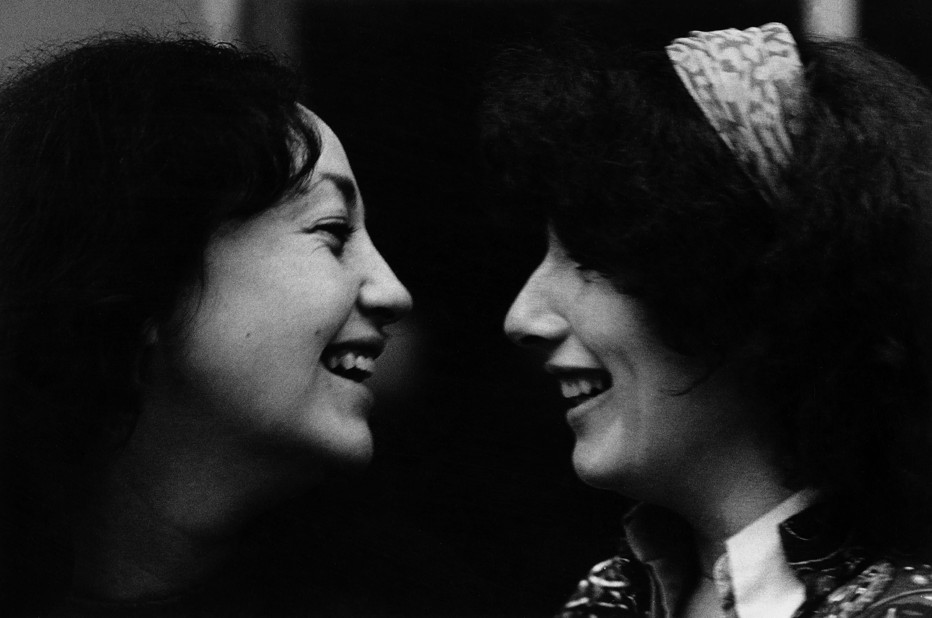 Bibi Tomasi - Al cerchio delle tue mani