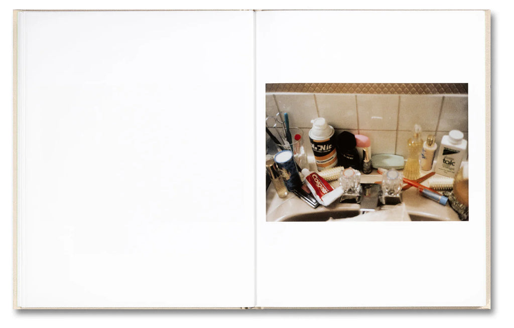 Sofia Coppola (ed.) & Corinne Day - The Virgin Suicides, Important Flowers