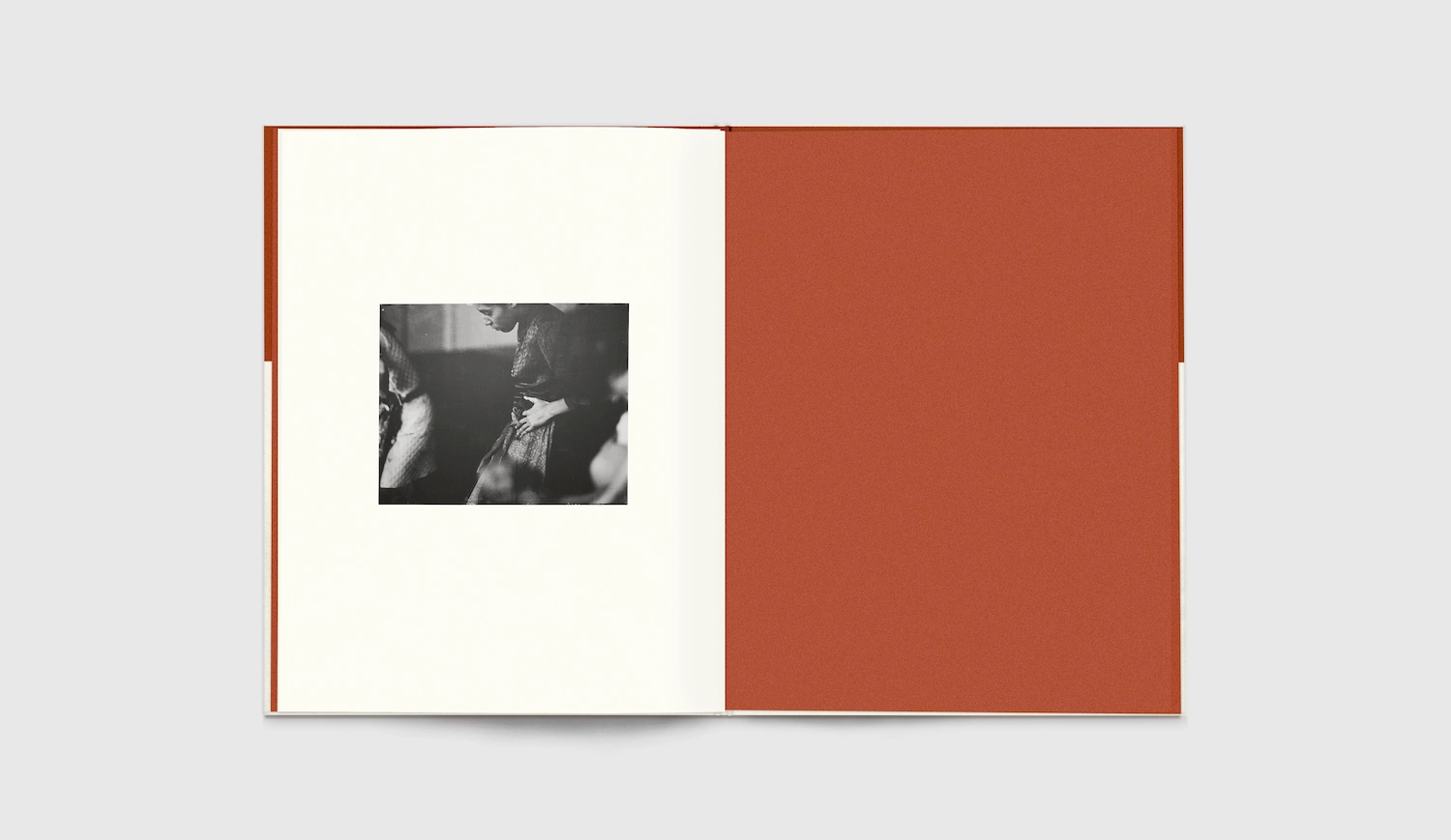 Lore Stessel - As the Sky Remembers the Sea