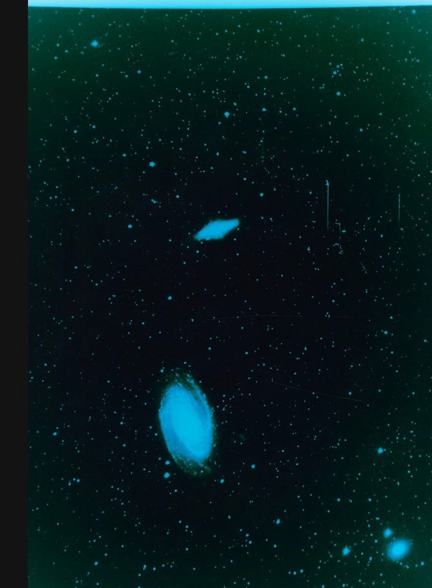 Caroline Corbasson & Andrea Montano - Heat