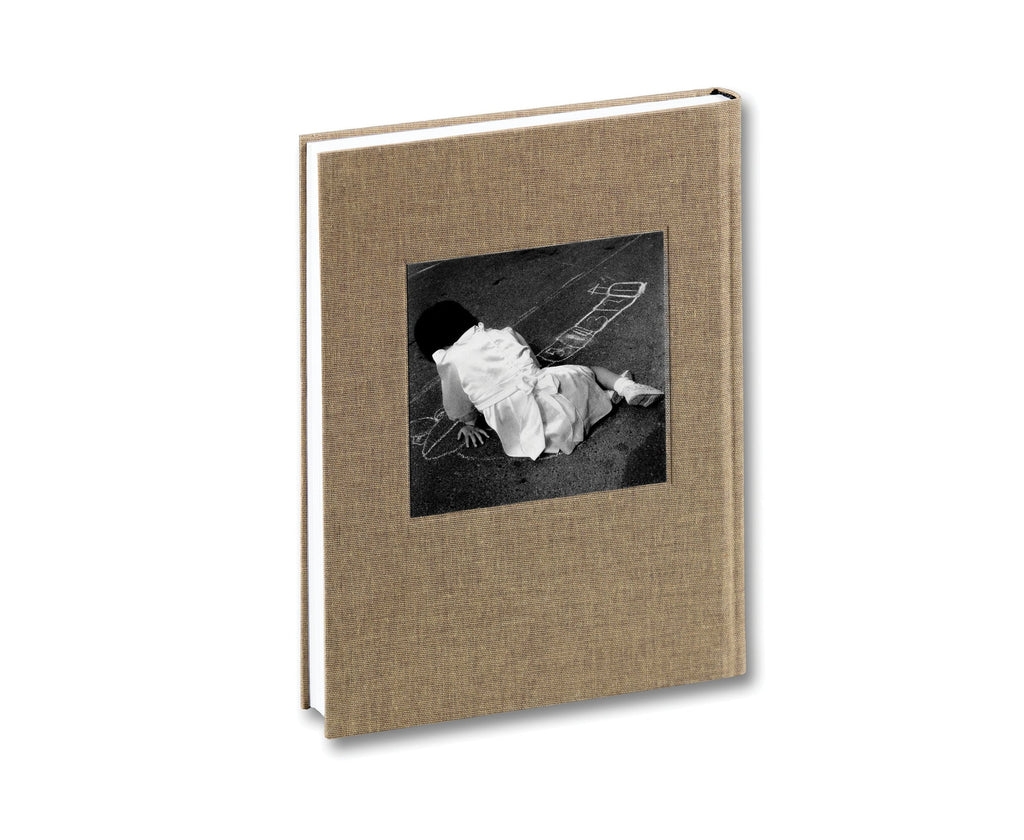 Lou Stoppard - Exteriors: Annie Ernaux and Photography