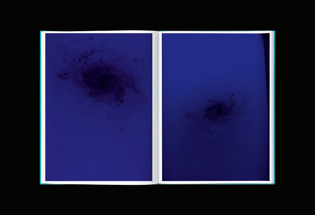 Caroline Corbasson & Andrea Montano - Heat