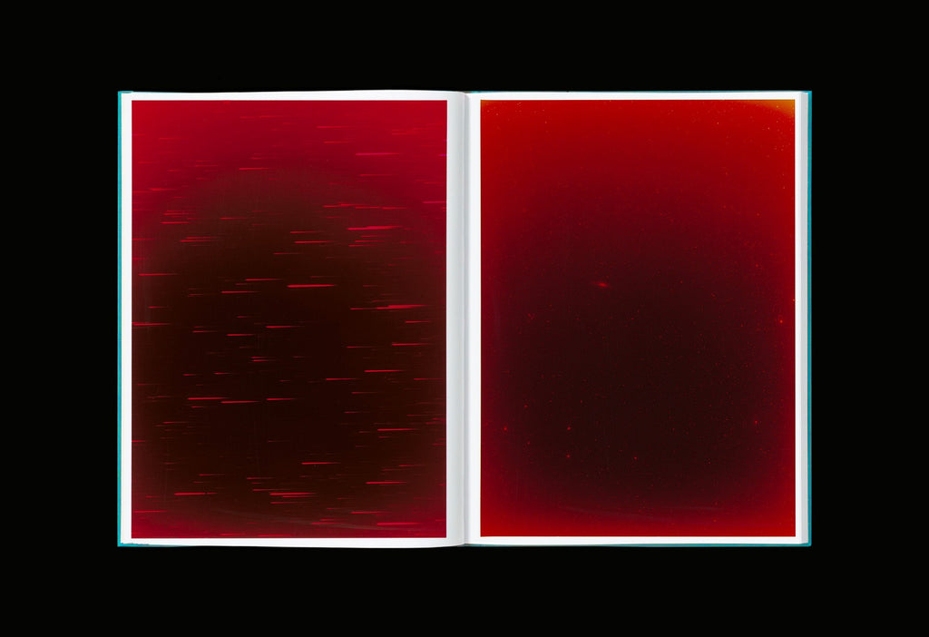 Caroline Corbasson & Andrea Montano - Heat