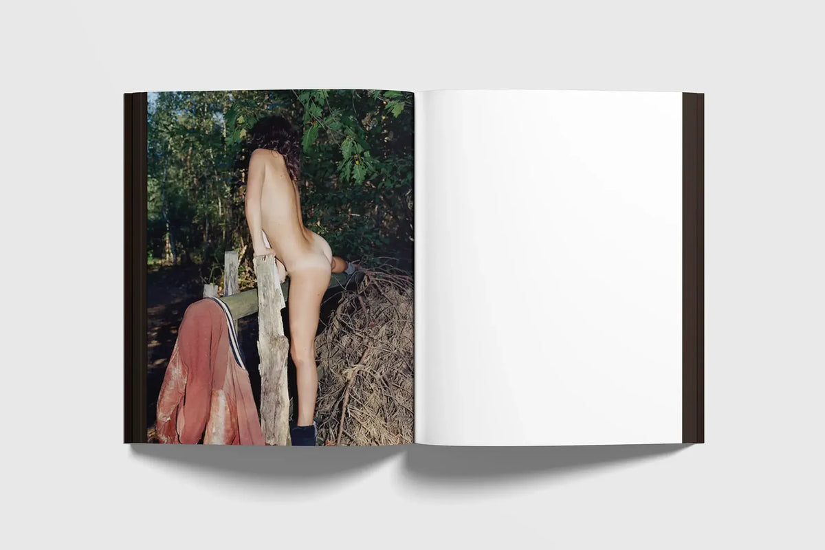 Viviane Sassen & Emmeline Mooij - Frau Holle