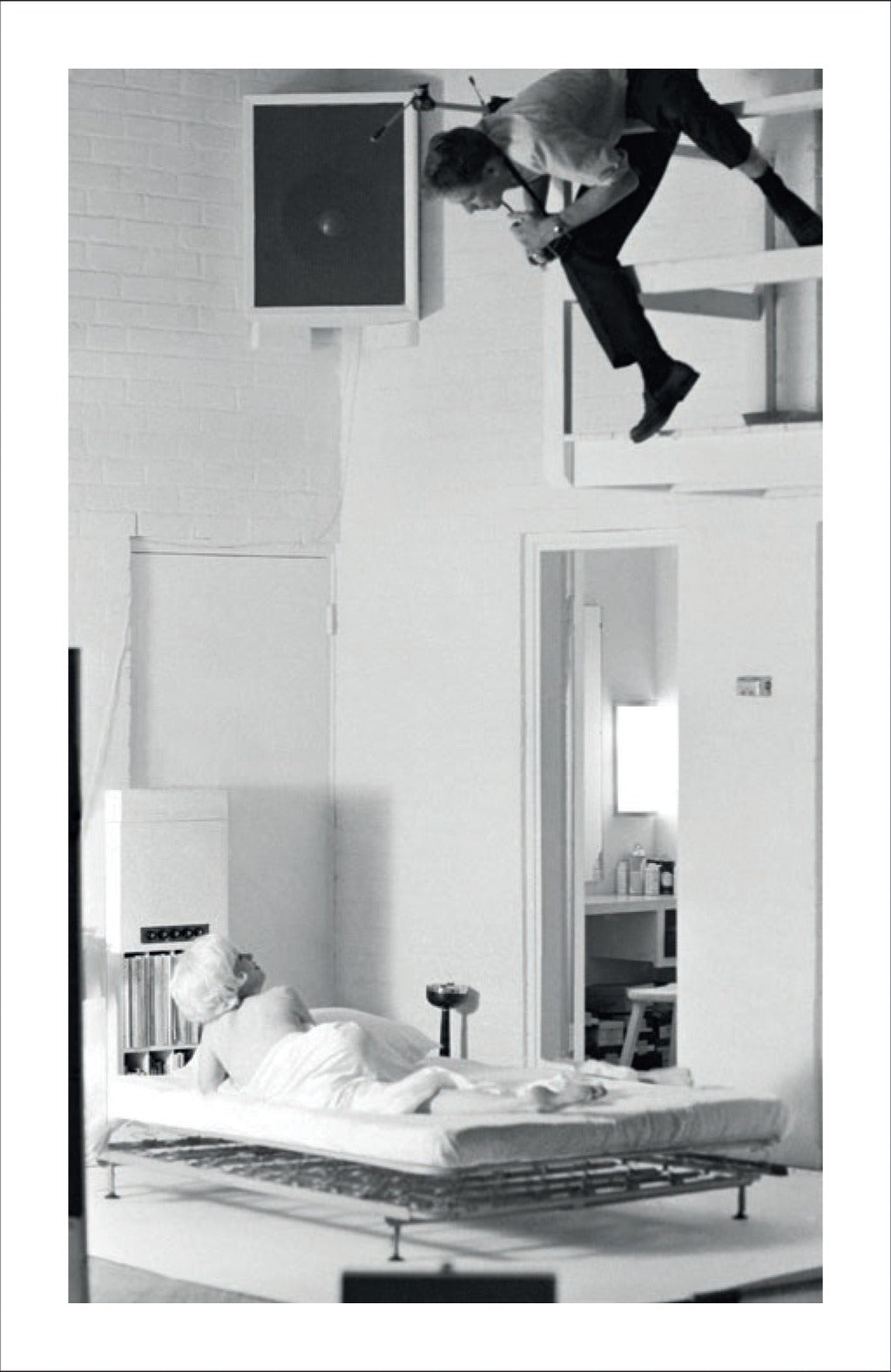Douglas Kirkland - Marilyn, A Magical Dance