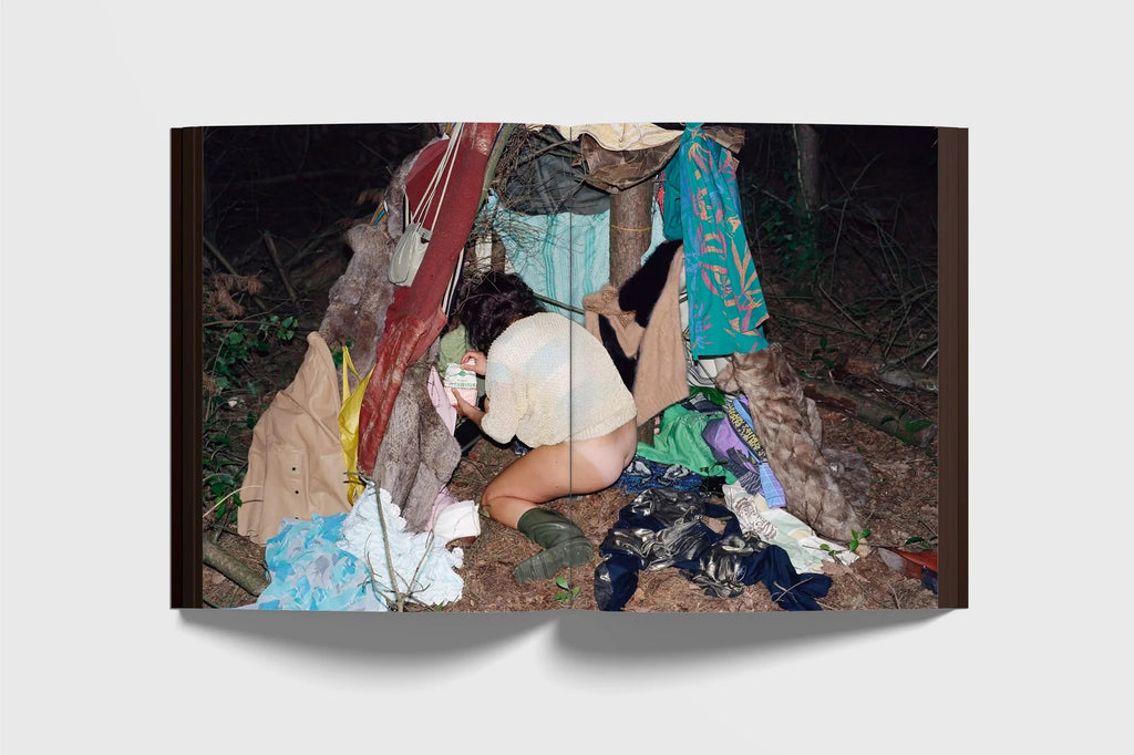 Viviane Sassen & Emmeline Mooij - Frau Holle