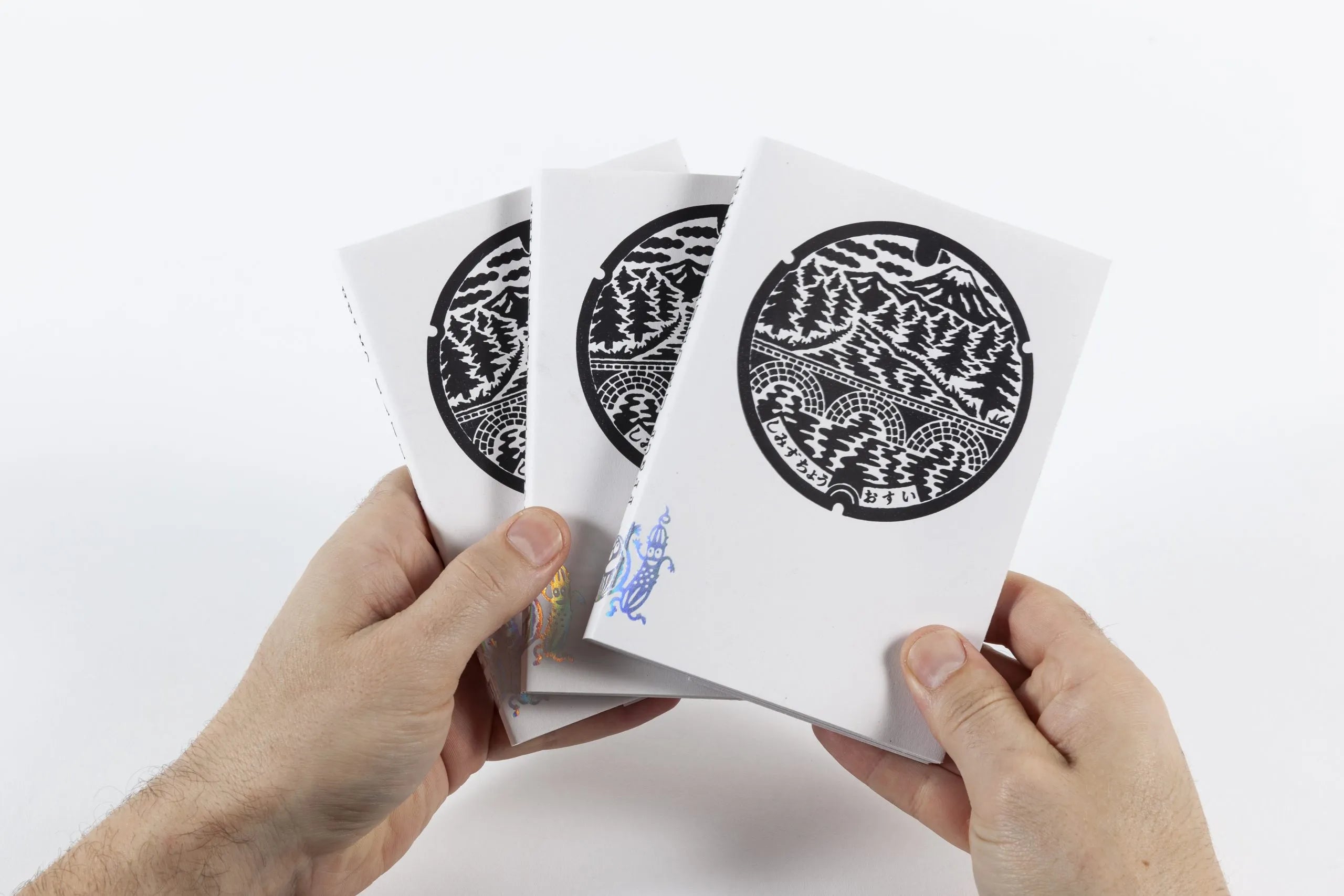 Thomas Couderc & Studio Helmo - Manhoru