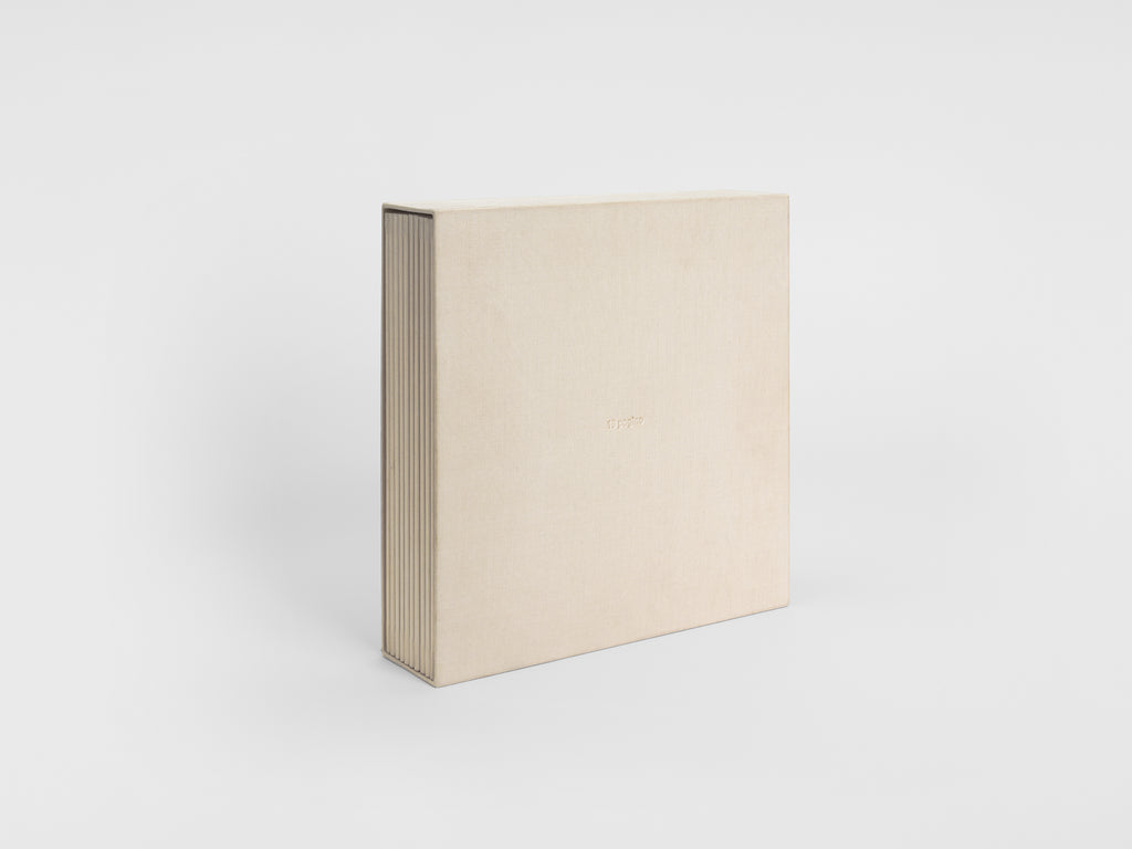 Giuseppe Penone - 16 Pagine