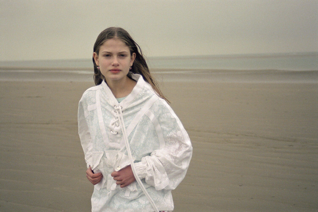 Angela Hill - Sylvia