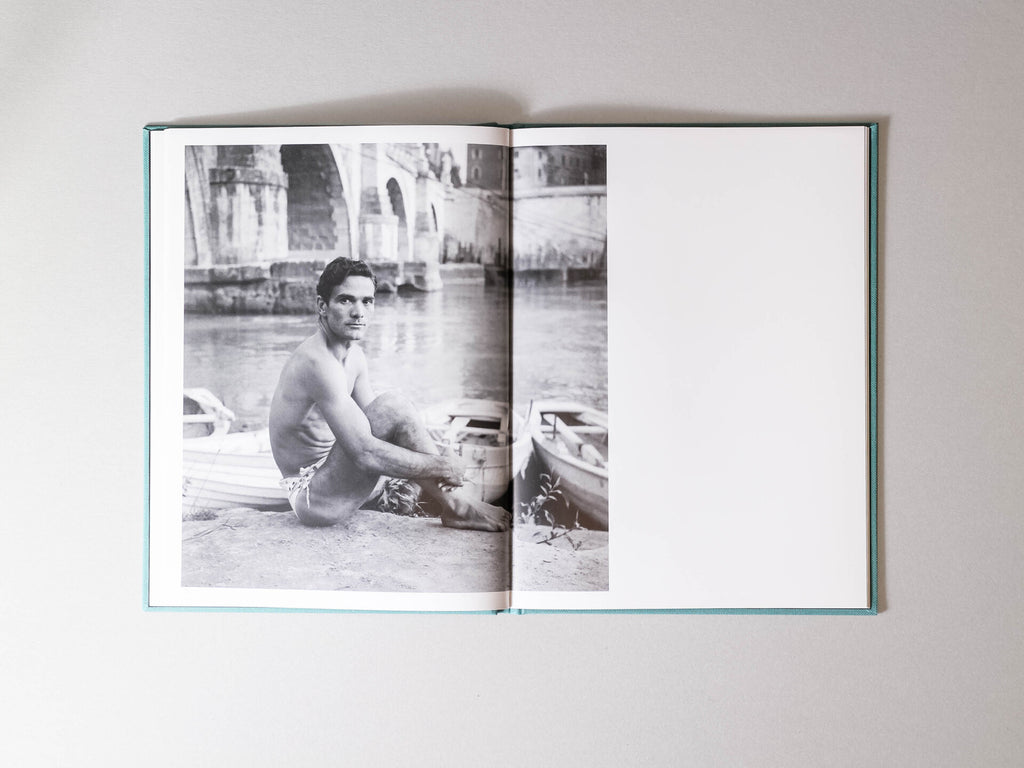 Pasolini acquatico e felice / Pasolini by the water contented