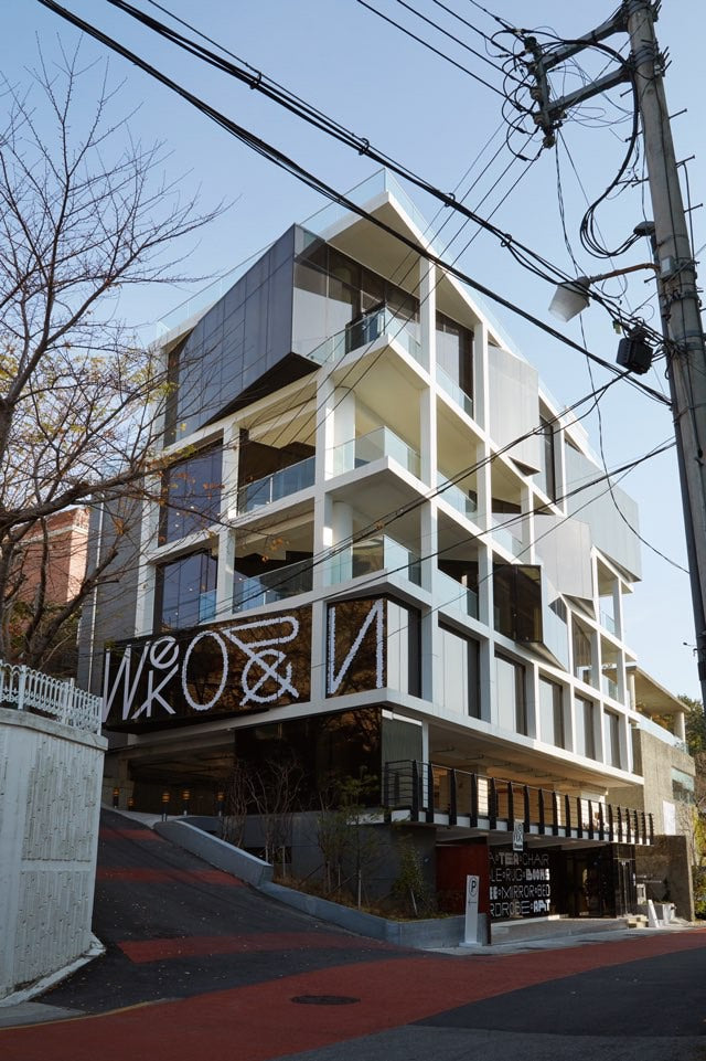 Exposition "Yvon Lambert - 50 years of books & prints.1970 - 2020" à Busan