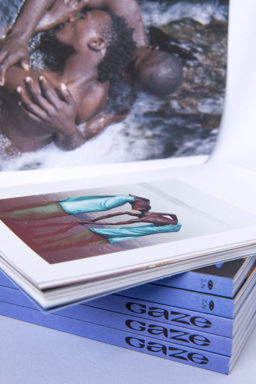 Gaze - N°2
