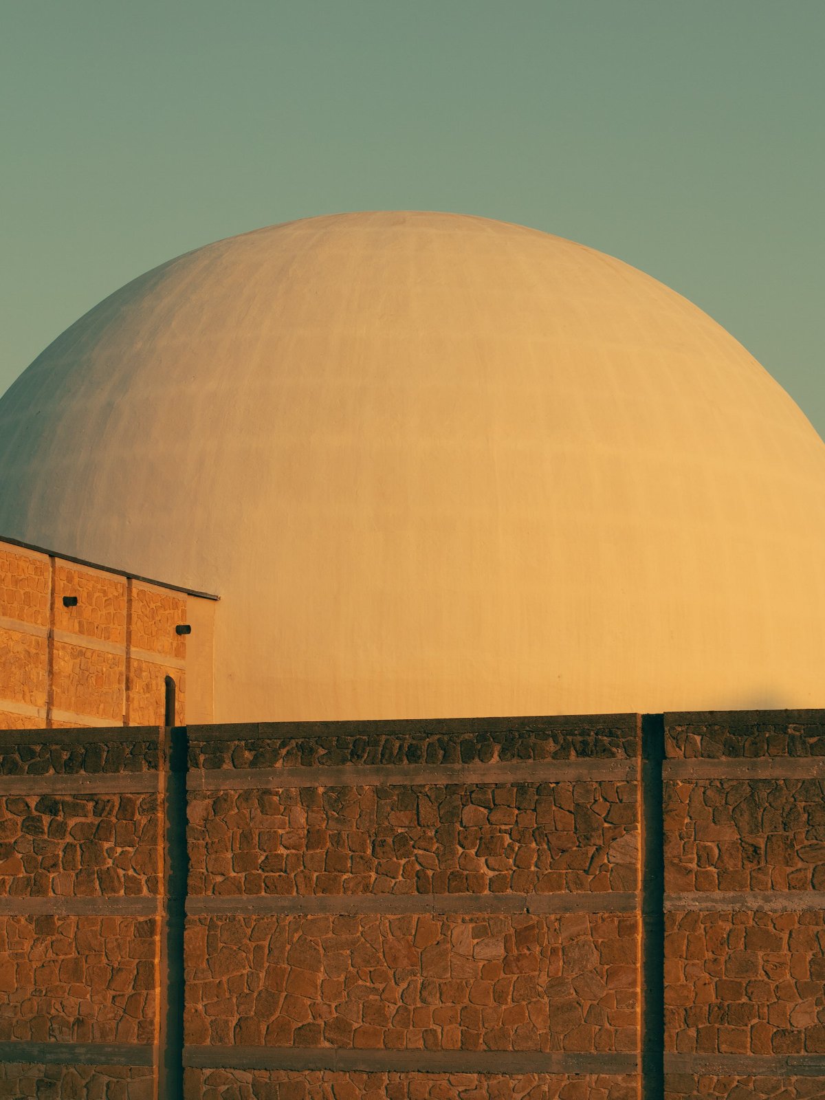 Romain Laprade - Globe, Italie, 2019