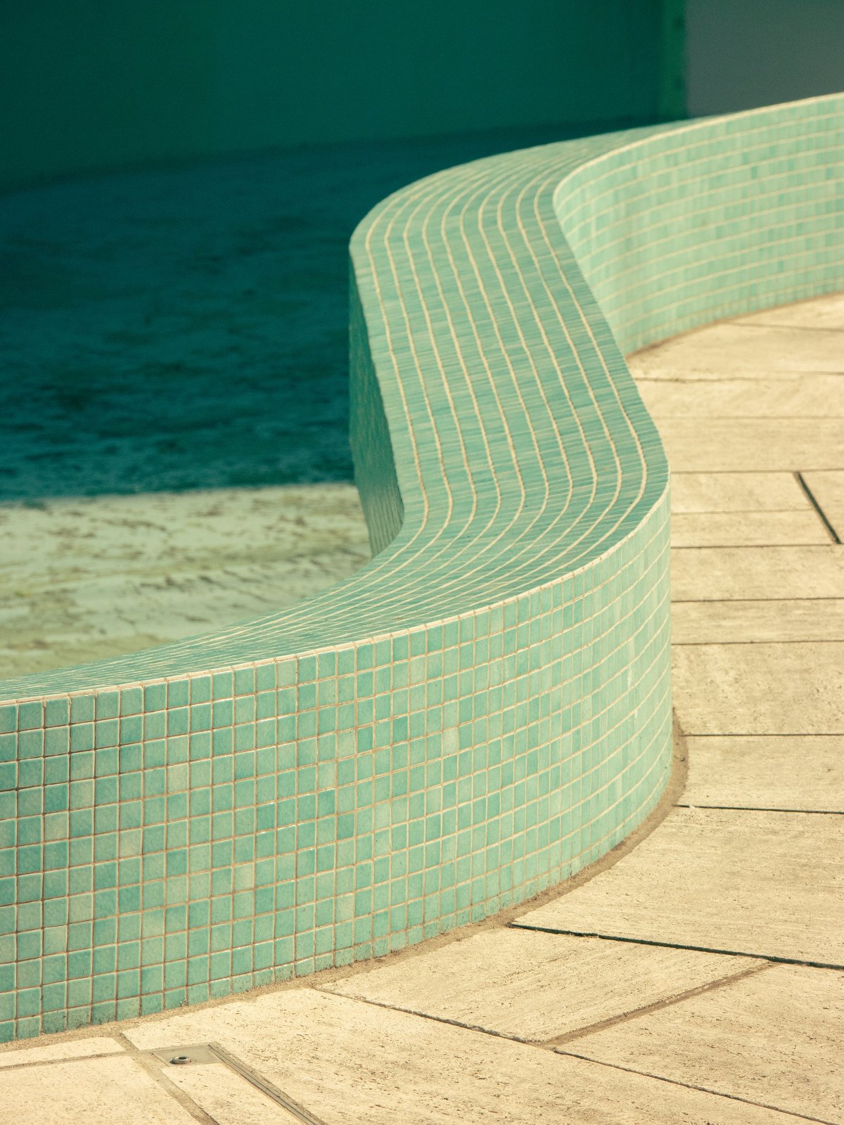 Romain Laprade - Mosaïque Bleue, Paris, 2021