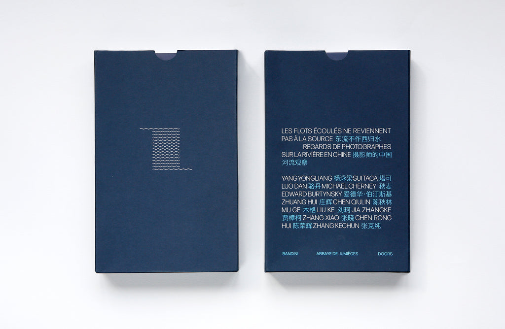 Victoria Jonathan & Bérénice Angremy - Les flots écoules ne reviennent pas à la source