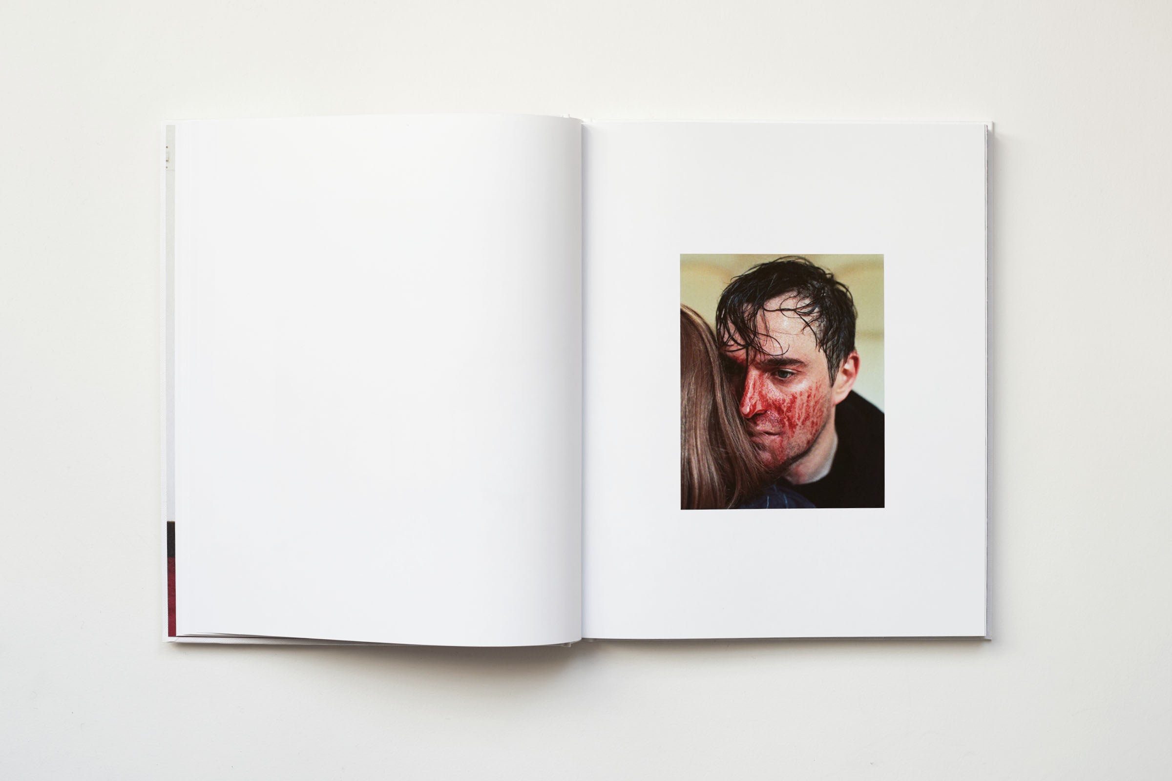 Estelle Hanania - IT’S ALIVE! A travers l’œuvre de Gisèle Vienne