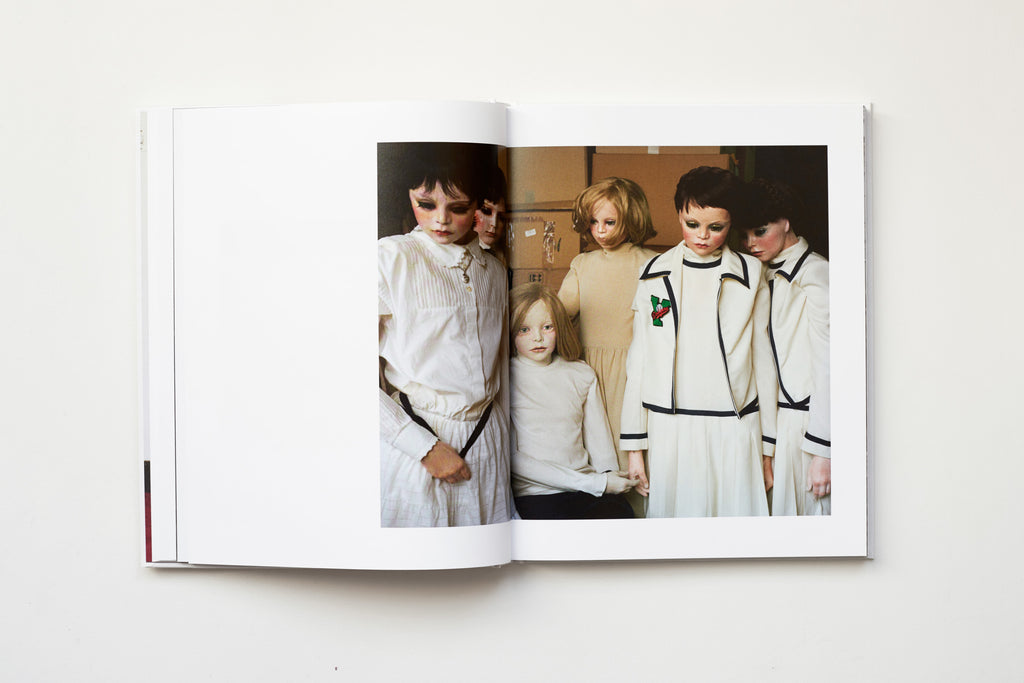 Estelle Hanania - IT’S ALIVE! A travers l’œuvre de Gisèle Vienne