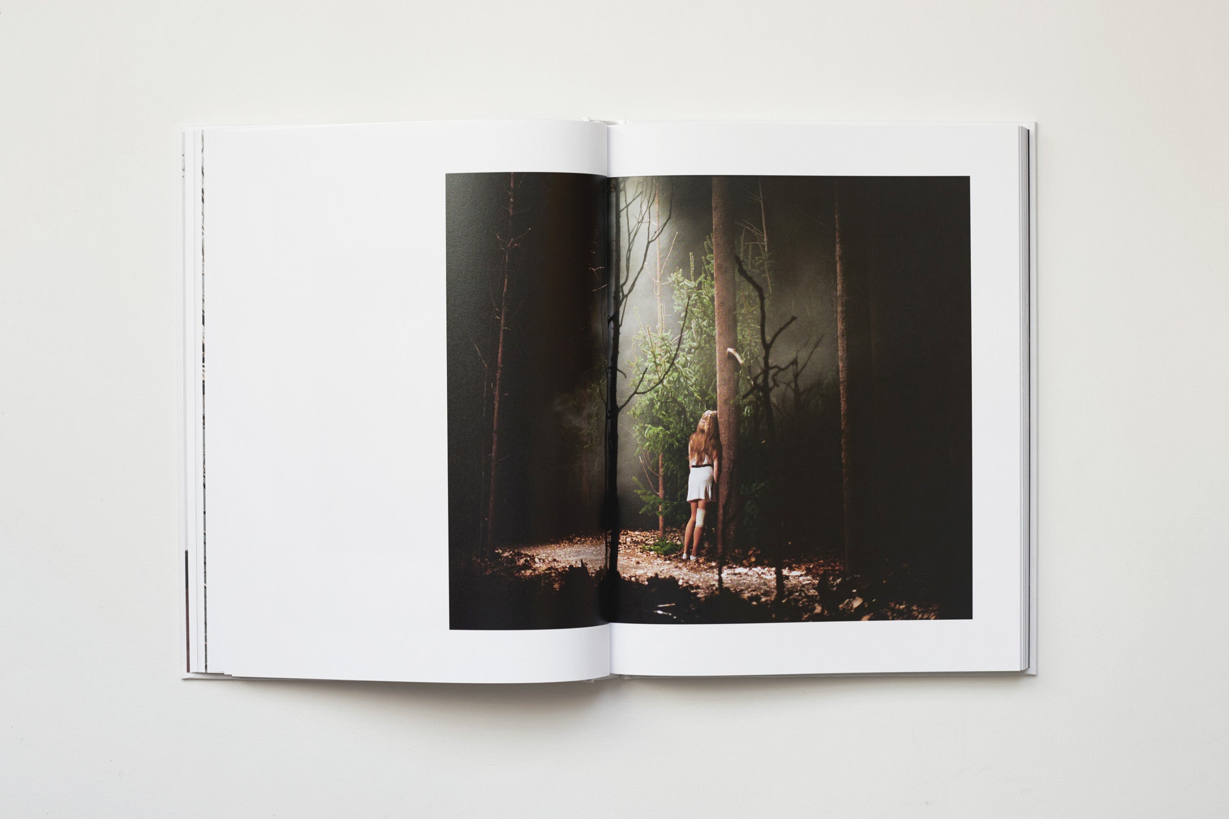 Estelle Hanania - IT’S ALIVE! A travers l’œuvre de Gisèle Vienne