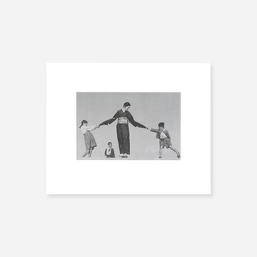 Shoji Ueda - Sand Dune (Mini Portfolio)