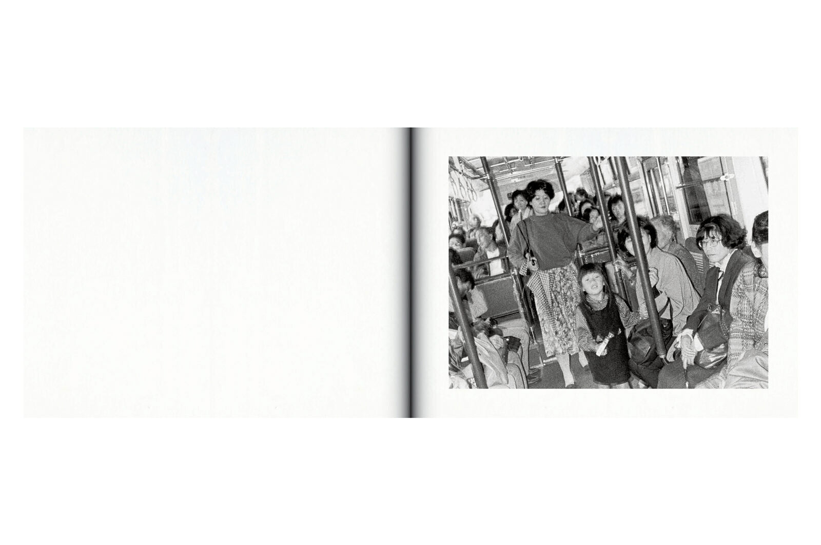 Issei Suda - Family Diary