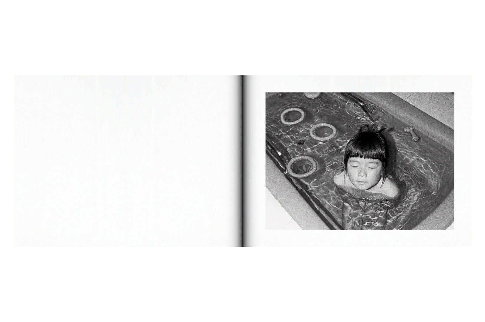 Issei Suda - Family Diary