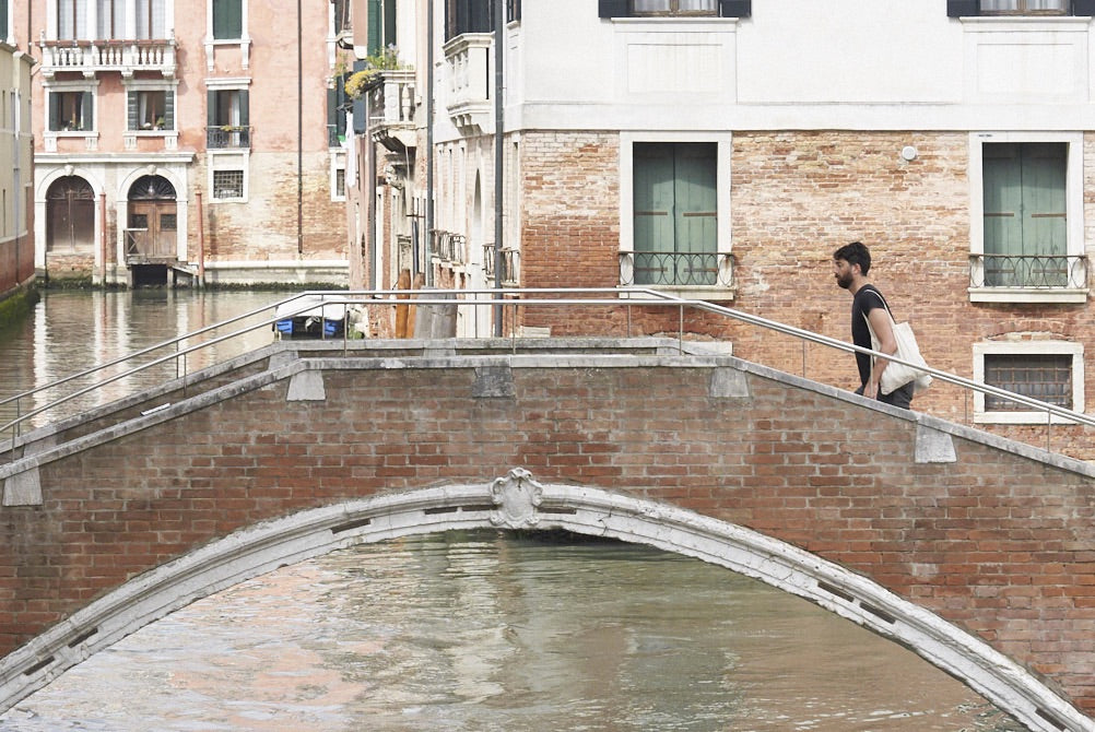 David Horvitz - 435 Ponti e qualche scorciatoia