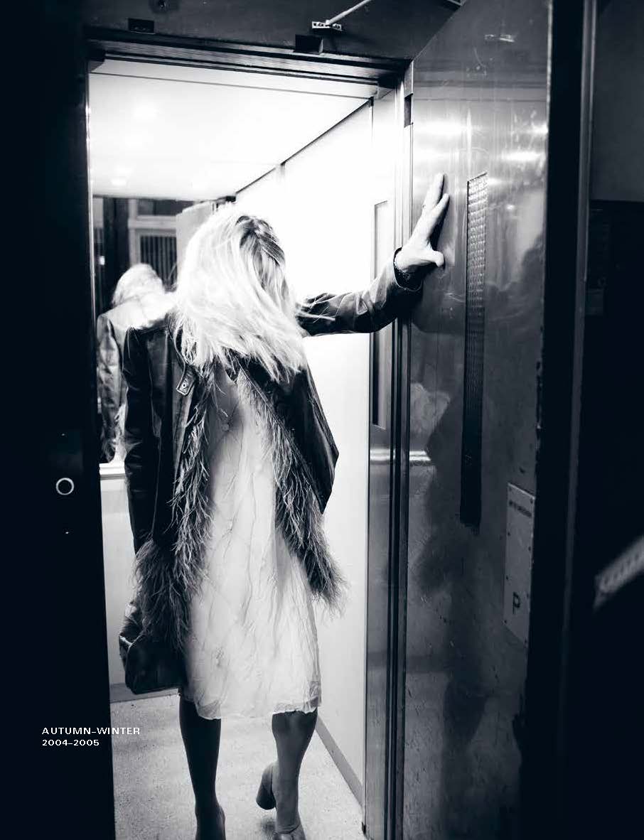 I'LL WEAR IT UNTIL I'M DEAD : THE SONG FASHION ARCHIVES