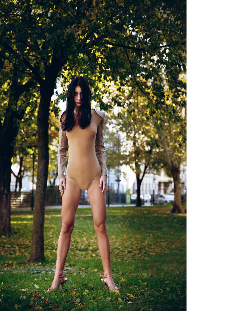 I'LL WEAR IT UNTIL I'M DEAD : THE SONG FASHION ARCHIVES